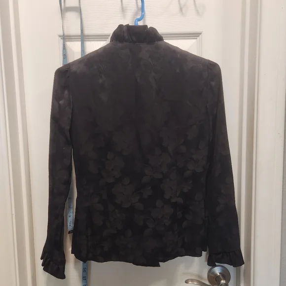 Papillon vintage top size m?